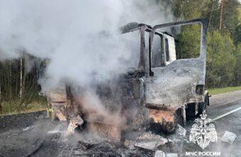 Вечером в Тверской области сгорел грузовик Вечером в Тверской области сгорел грузовик