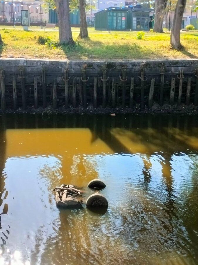 Железную утопленницу вытащили из канала в Тверской области