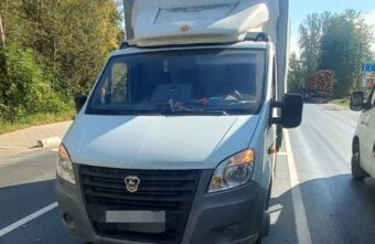 Пожилой пешеход-нарушитель попал под колёса машины в Твери