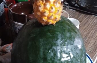 На грядках в Тверской области растут арбузы и ананасы