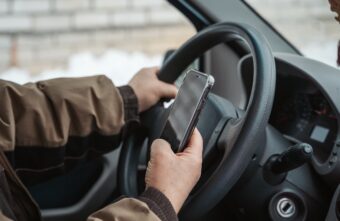 Осторожно! Мошенники от имени крупных банков «дарят» 3000 рублей на карту Осторожно! Мошенники от имени крупных банков «дарят» 3000 рублей на карту