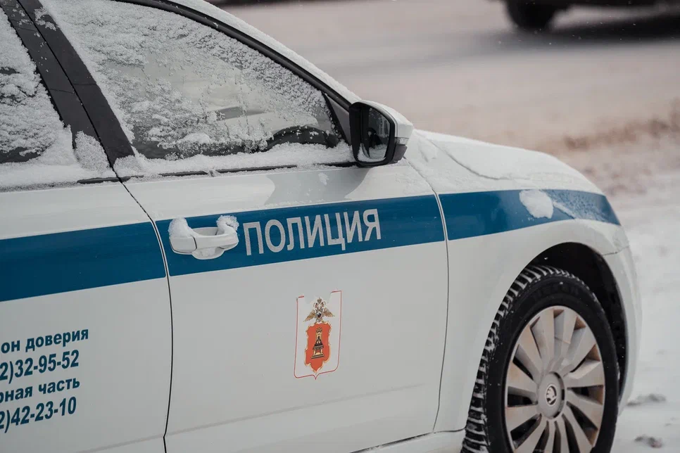 Тверитянин оставил машину без присмотра и лишился имущества Тверитянин оставил машину без присмотра и лишился имущества