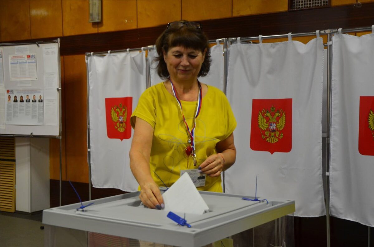 В Тверской области началось голосование на дополнительных выборах депутата Законодательного Собрания