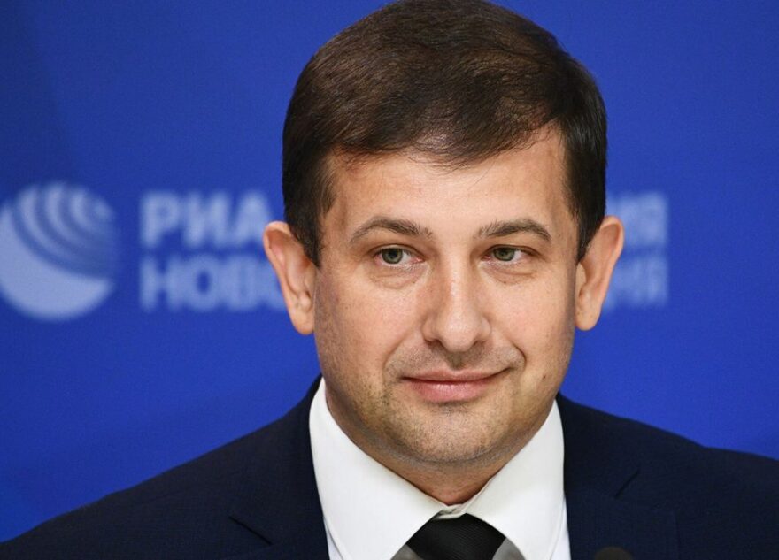Андрей Манойло: Если погрузить людей в панику, управлять ими невозможно Андрей Манойло: Если погрузить людей в панику, управлять ими невозможно