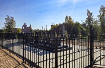 В деревне Андреапольского округа благоустроили воинское захоронение В деревне Андреапольского округа благоустроили воинское захоронение