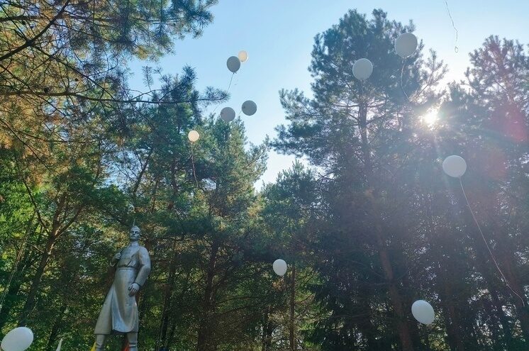 В Оленино Тверской области прошел митинг памяти жертв Беслана
