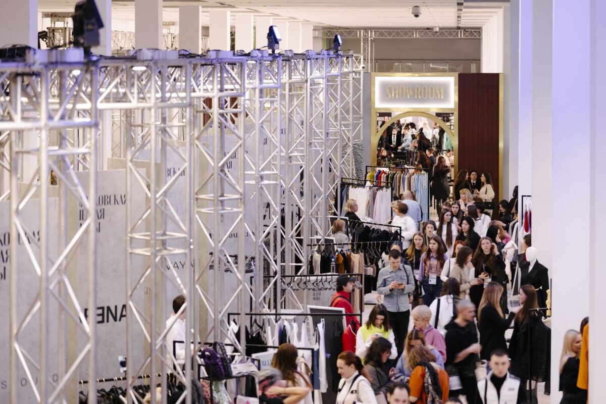 Дизайнер из Твери Юлия Привалова представила в Москве снежную коллекцию