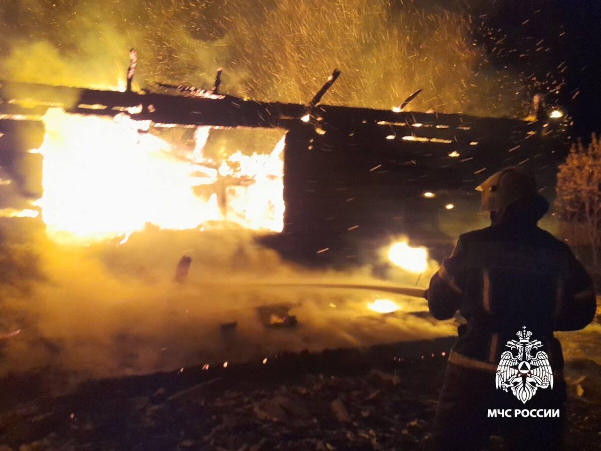 В Тверской области сгорел еще один дачный дом
