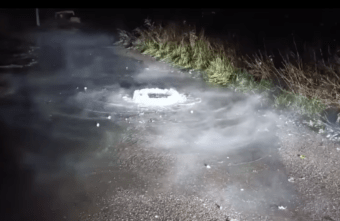 Микрорайон в Твери заливают канализационные нечистоты Микрорайон в Твери заливают канализационные нечистоты