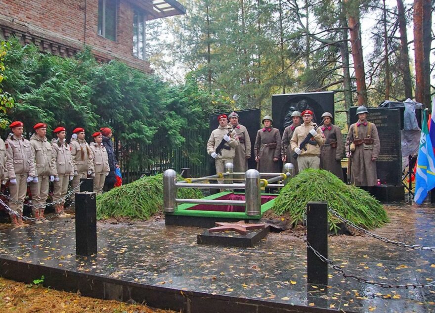 В Тверской области прошло захоронение останков воинов, погибших в Великой Отечественной войне