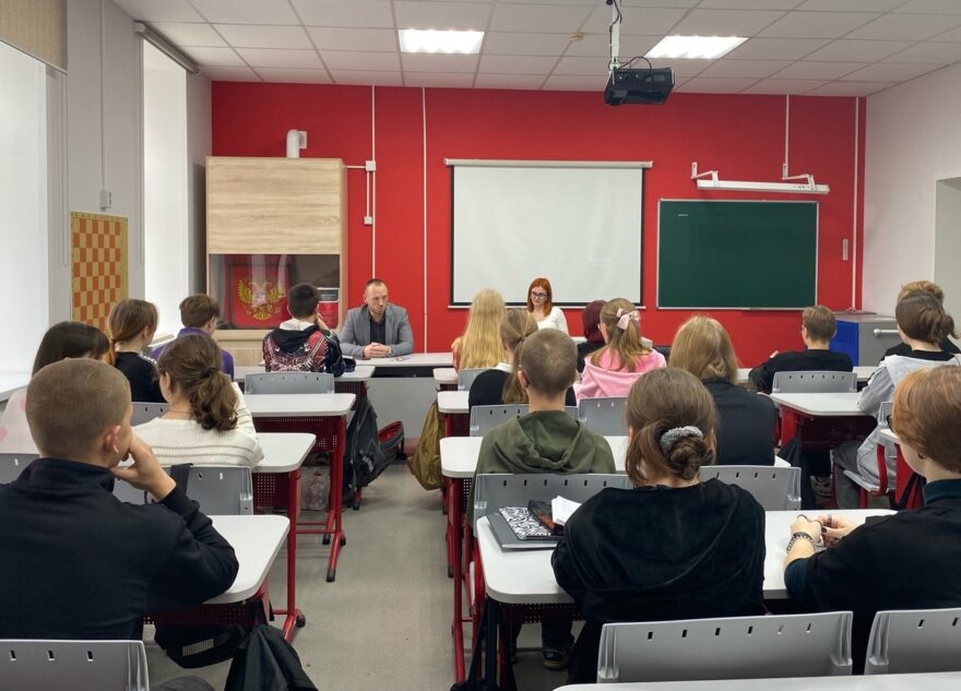 Молодёжные дебаты прошли в Торопецком округе