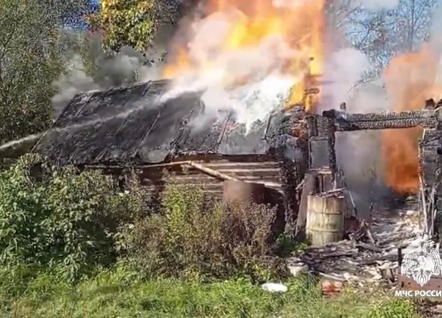 В Тверской области сгорела баня