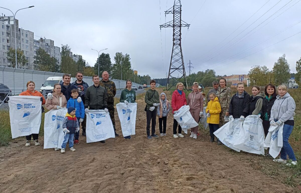 В Твери собрали больше 150 кубометров мусора