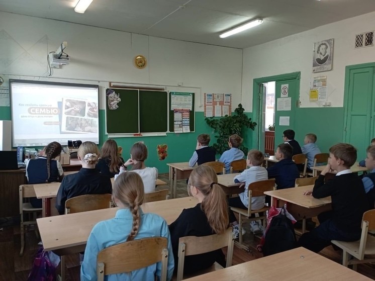 Школьники из Андреаполя поговорили о семейных ценностях