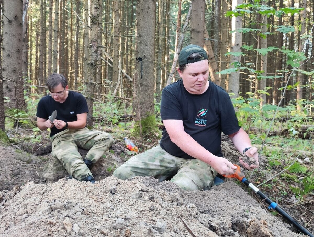 В Тверской области поисковики нашли останки неизвестного красноармейца В Тверской области поисковики нашли останки неизвестного красноармейца