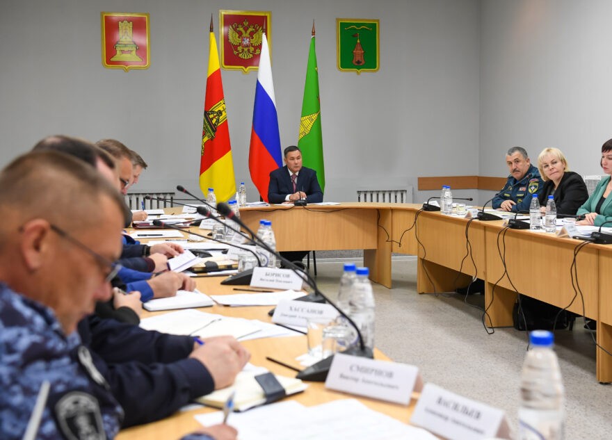 Губернатор Игорь Руденя предложил ввести новые меры поддержки для жителей Торопецкого округа