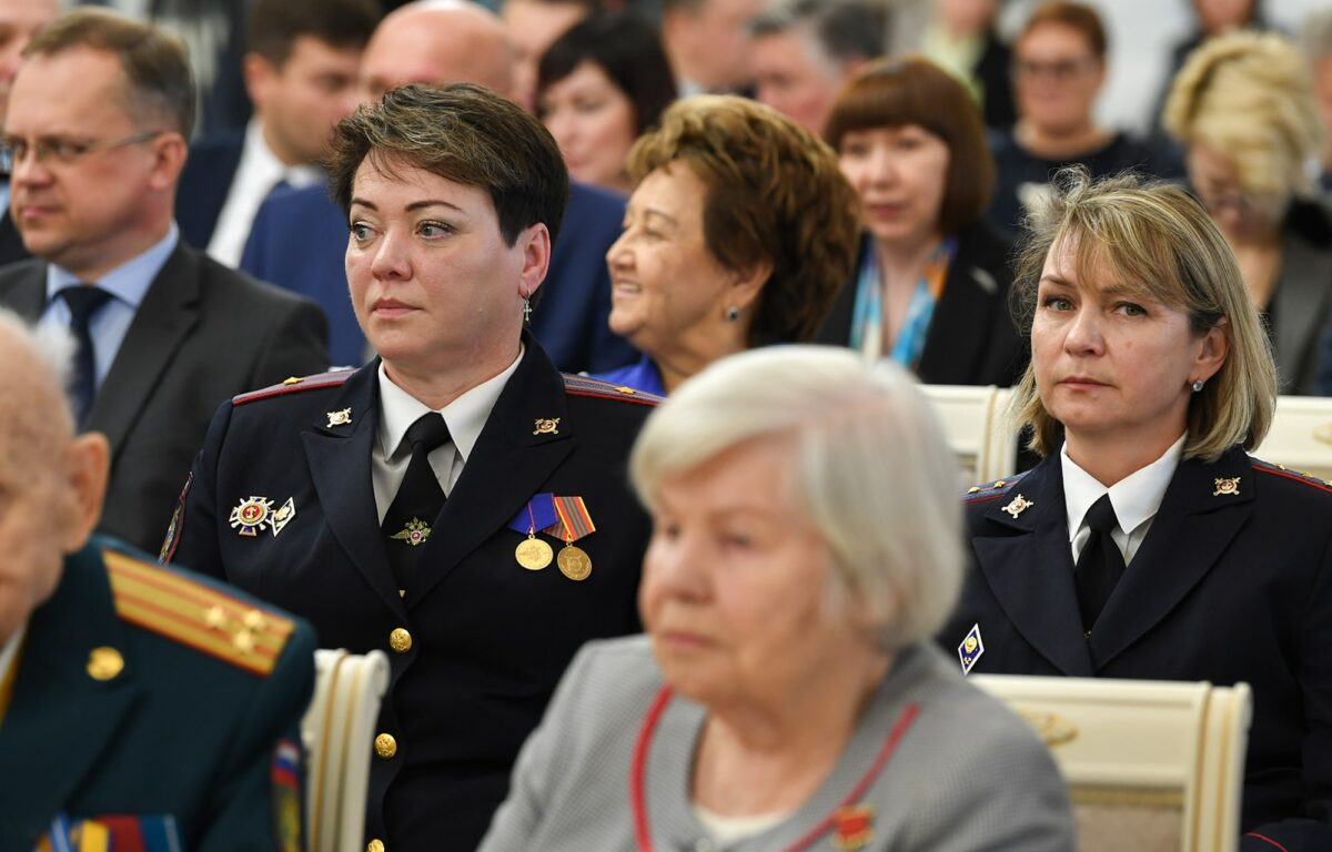 Игорь Руденя вручил жителям Тверской области государственные и региональные награды