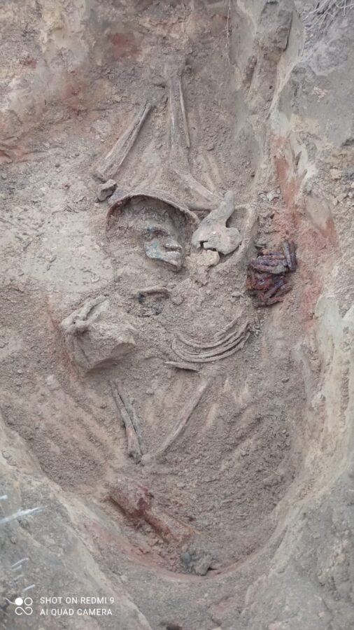 В Тверской области поисковики нашли записку солдата в медицинской ампуле