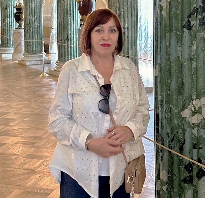 Елена Маслакова: «Настоящие мужчины, вы нужны Вооружённым силам, вы нужны Родине!» Елена Маслакова: «Настоящие мужчины, вы нужны Вооружённым силам, вы нужны Родине!»