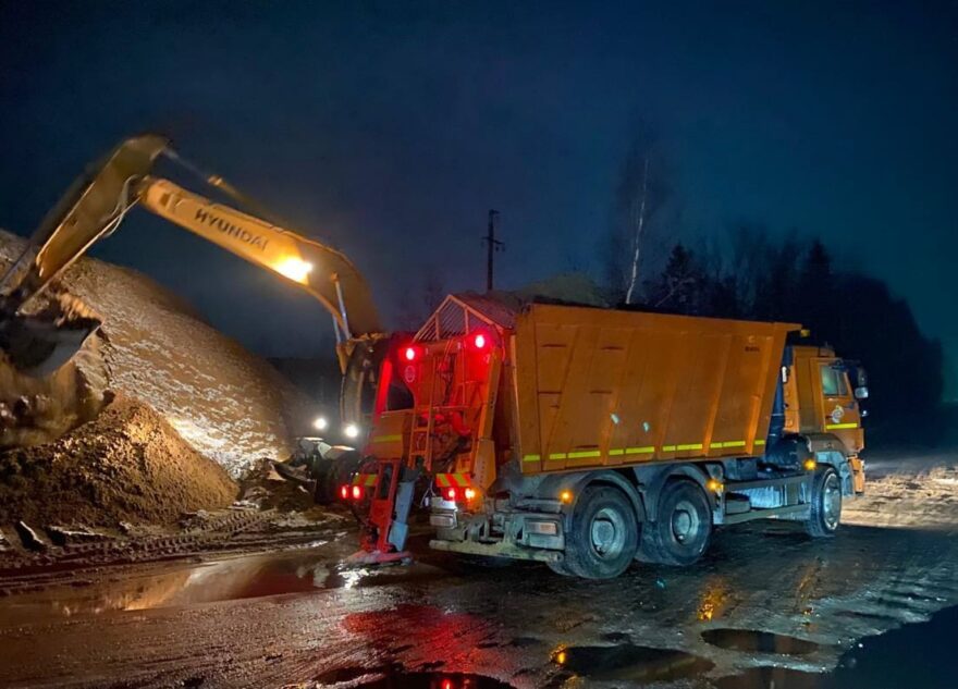 Порядка 600 единиц техники будет обеспечивать уборку региональных и межмуниципальных дорог зимой