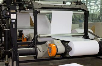 Игорь Руденя поздравил руководство, коллектив и ветеранов ООО «ИПК Парето-Принт» с 15-летием предприятия