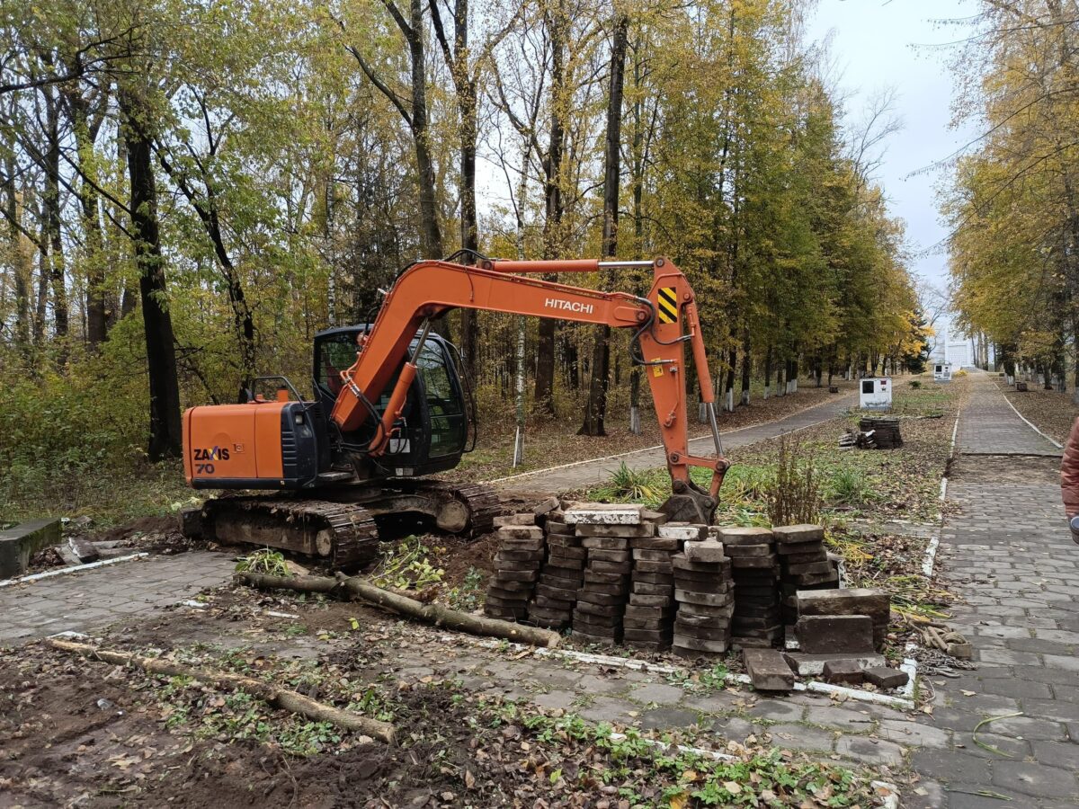 В Калязине начали благоустройство Парка Победы