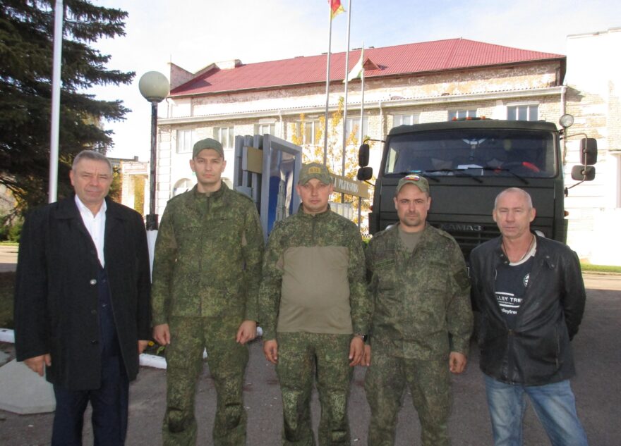 Калязин оперативно собрал стройматериалы и инструменты в зону СВО