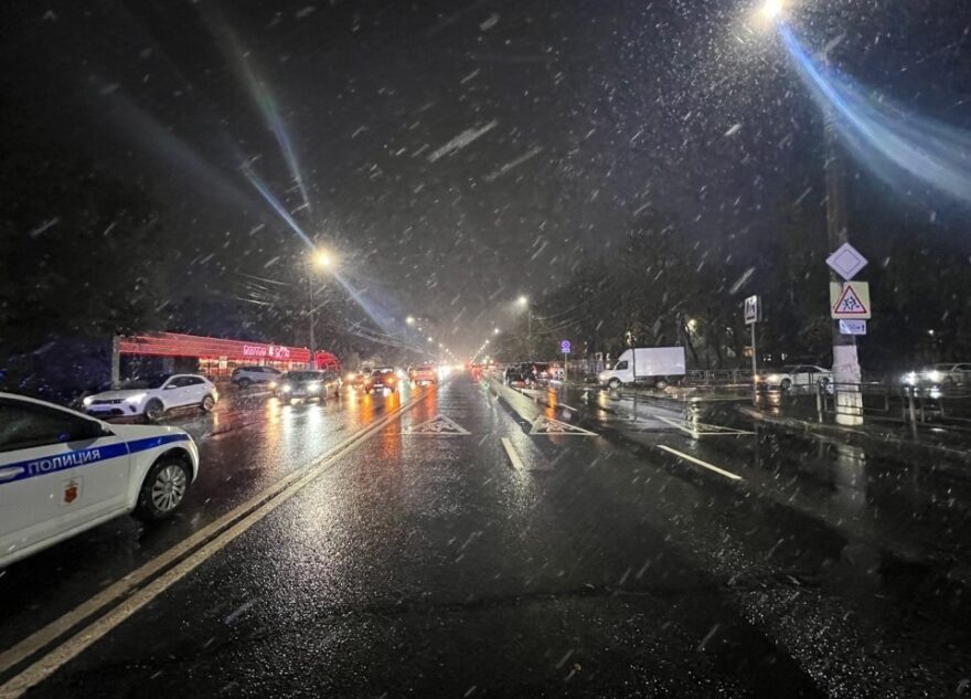 52-летний пешеход попал под колеса легковушки в Твери