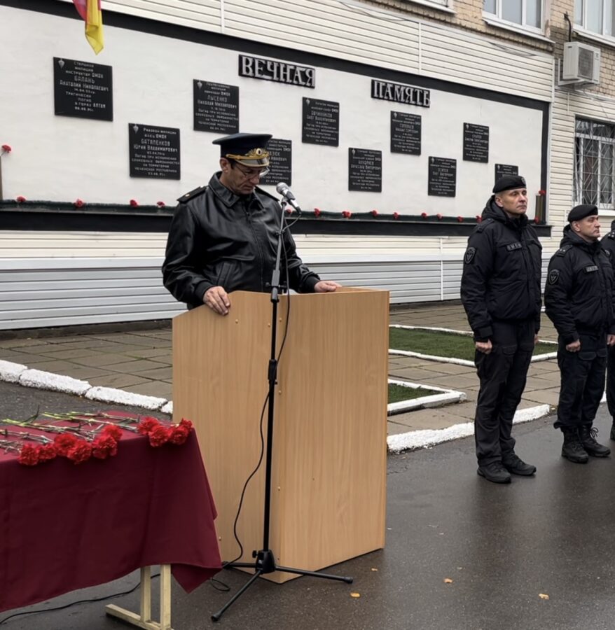 В Твери торжественно встретили сотрудников ОМОН «Барс»