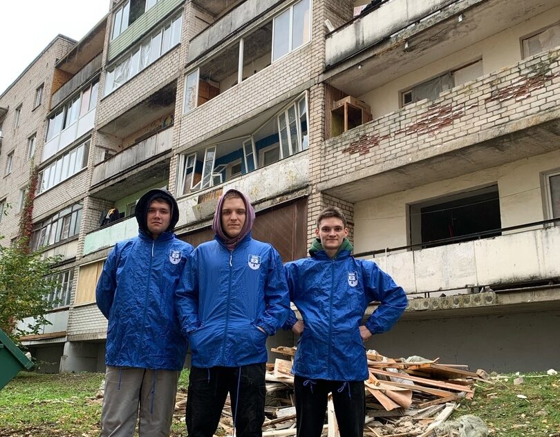 Студенты Тверского Политеха помогают торопчанам восстановить жилье Студенты Тверского Политеха помогают торопчанам восстановить жилье
