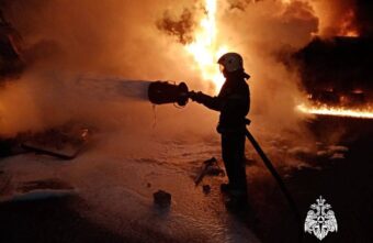 Страшная авария: в Тверской области сгорели грузовики