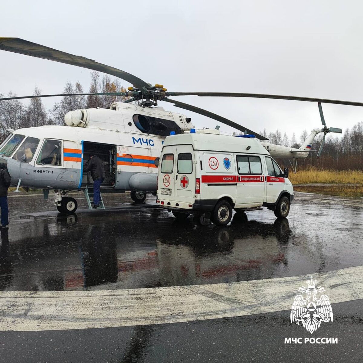 В Тверь на вертолете санавиации доставили 15-летнюю девочку В Тверь на вертолете санавиации доставили 15-летнюю девочку
