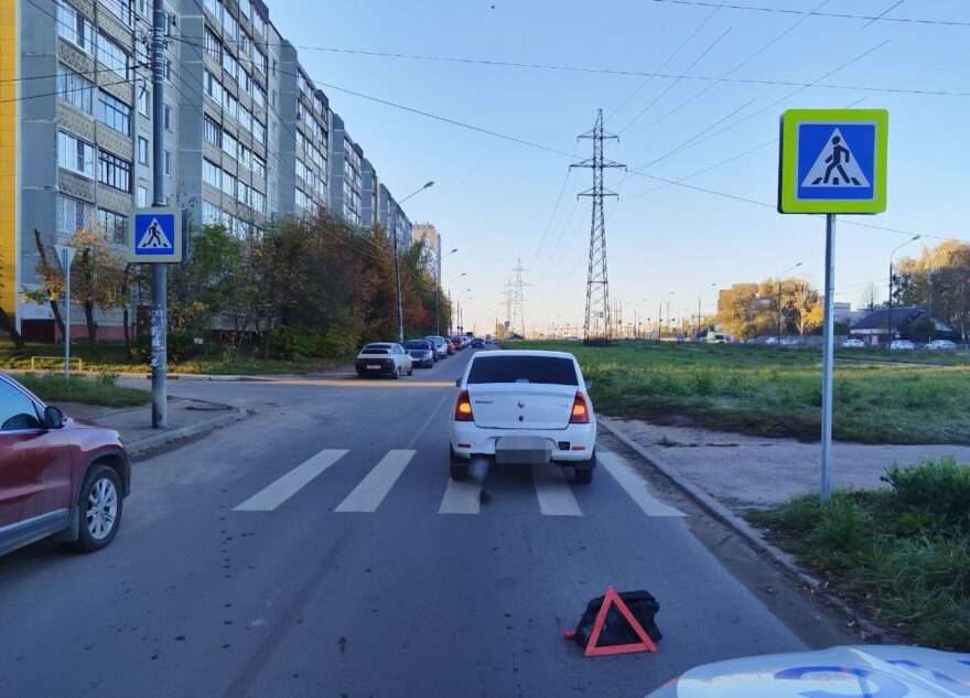 В Твери водитель легковушки сбил на "зебре" 17-летнюю девушку