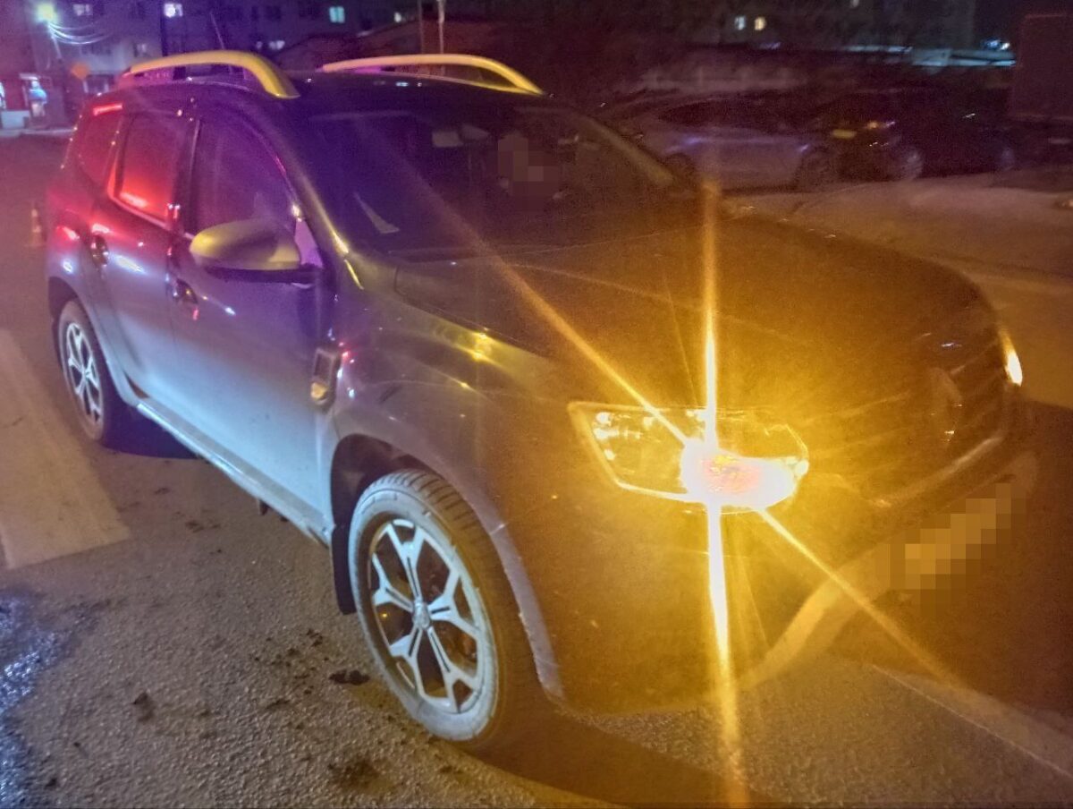 Водитель "Рено" сбил мужчину на зебре в Твери