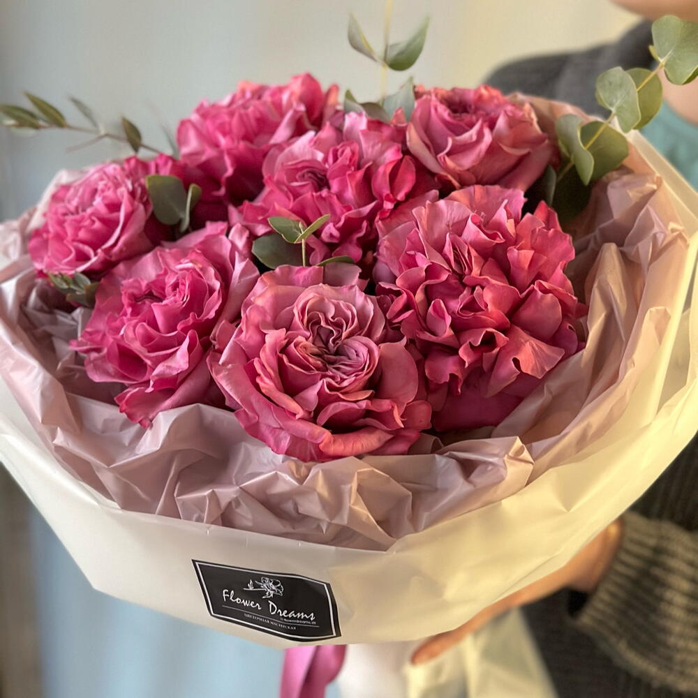 Преимущества и недостатки доставки цветов в день заказа в Стерлитамаке