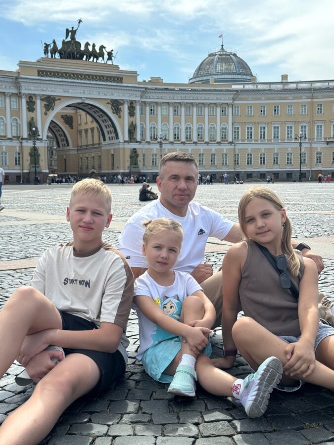 Многодетный отец Андрей Николашкин рассказал, в чем заключается отцовское счастье