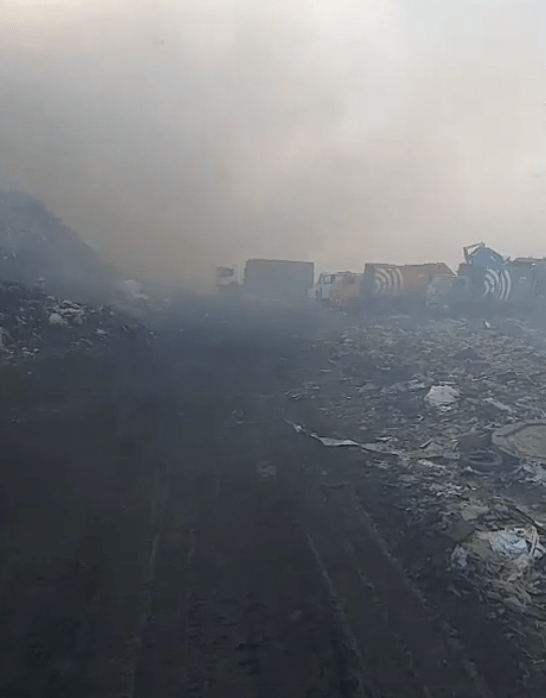 Мусорная свалка не дает спать жителям Тверской области