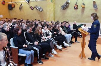 Представителями следственных отделов Следственного комитета проведены профилактические встречи с учащимися