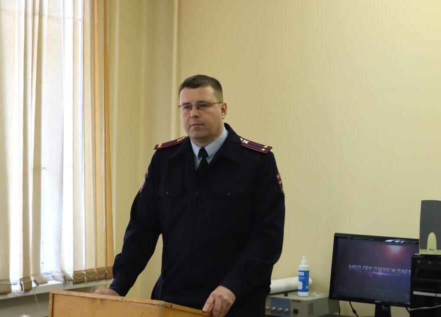 Наркоконтроль Твери проводит профилактические лекции в учебных заведениях Наркоконтроль Твери проводит профилактические лекции в учебных заведениях