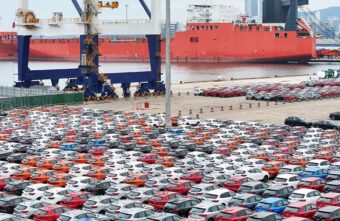 В России начали запрещать эксплуатацию машин, ввезенных по параллельному импорту В России начали запрещать эксплуатацию машин, ввезенных по параллельному импорту