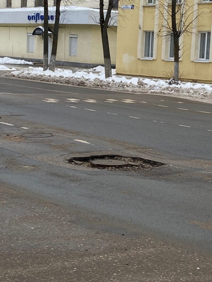 В соцсетях выложили снимок «злого люка» в Тверской области