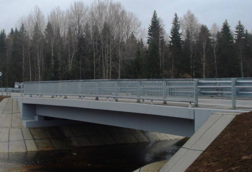 В Фировском округе капитально отремонтирован мост через реку Сонка