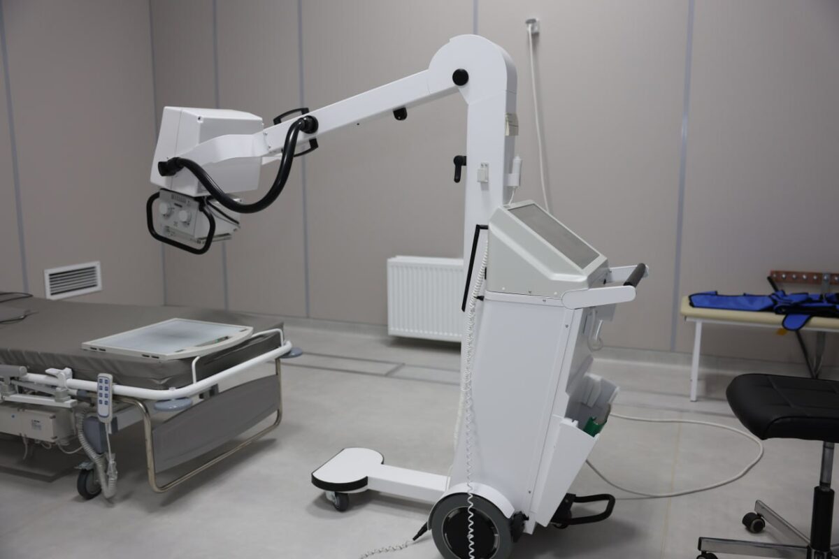 Порядка 1500 жителей Тверской области получили квалифицированную помощь в медицинском центре в деревне Мокшино