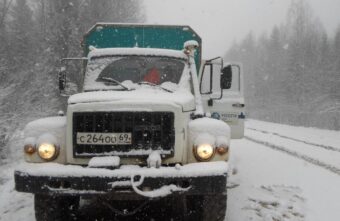 В отдельных муниципалитетах Тверской области ведутся работы по восстановлению энергоснабжения потребителей В отдельных муниципалитетах Тверской области ведутся работы по восстановлению энергоснабжения потребителей