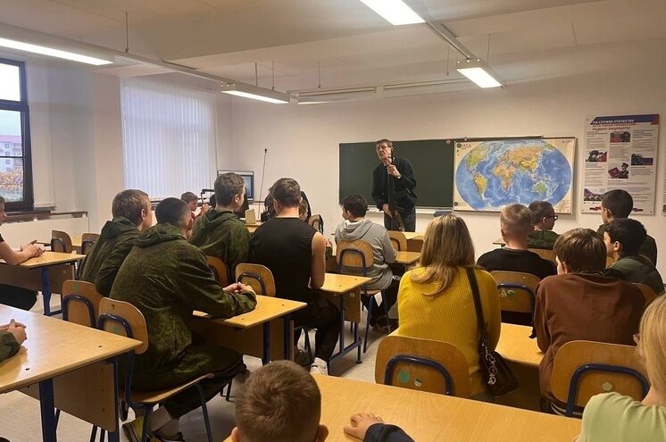 В Андреапольском округе ведет работу военно-патриотический лагерь "Патриот" В Андреапольском округе ведет работу военно-патриотический лагерь "Патриот"