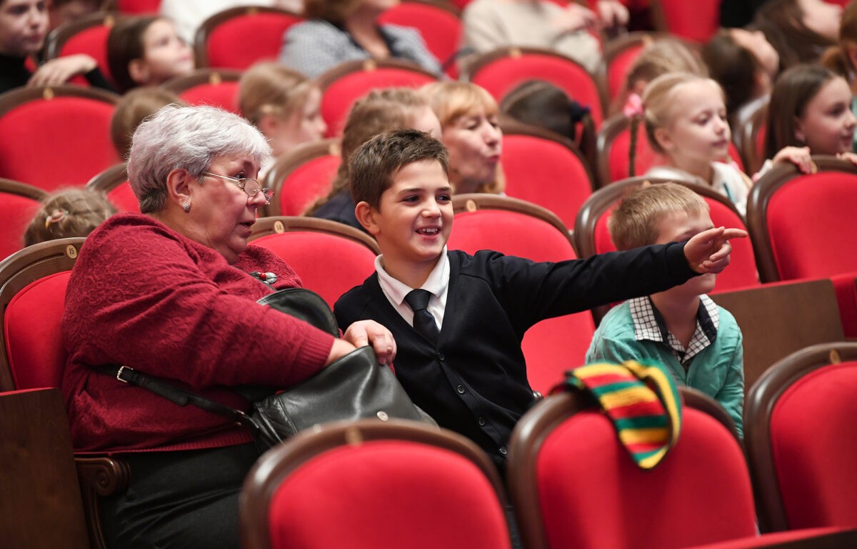 В Тверской области выступили два прославленных творческих коллектива России