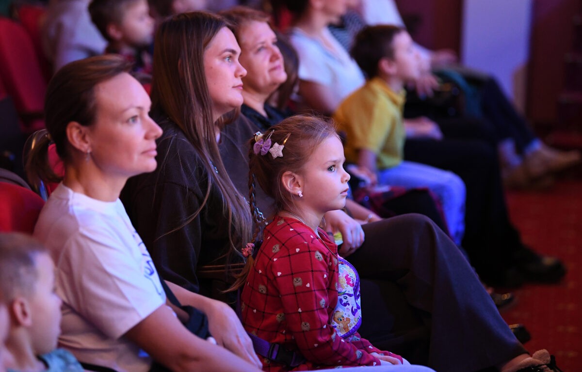 В Тверской области выступили два прославленных творческих коллектива России