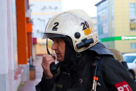 Игорь Руденя поздравил сотрудников ГУ МЧС по Тверской области с 20-летием со дня образования ведомства Игорь Руденя поздравил сотрудников ГУ МЧС по Тверской области с 20-летием со дня образования ведомства