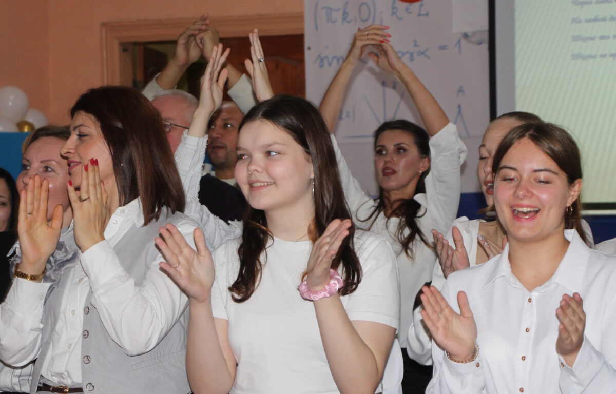 Школа №6 Вышнего Волочка отмечает 125-летие