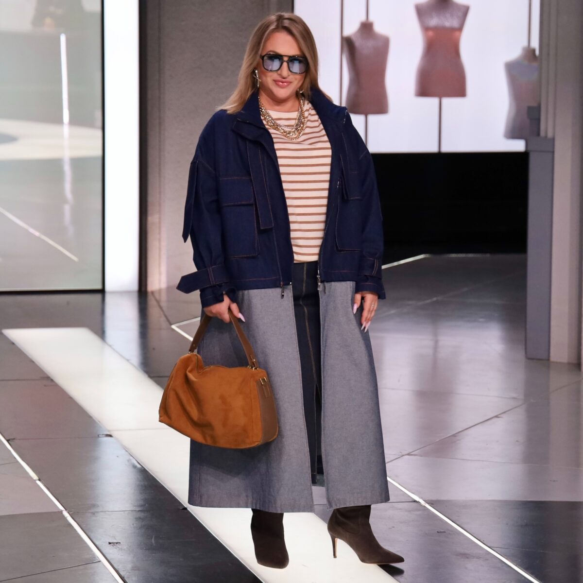 Жительница Тверской области изменила внешность на Первом канале